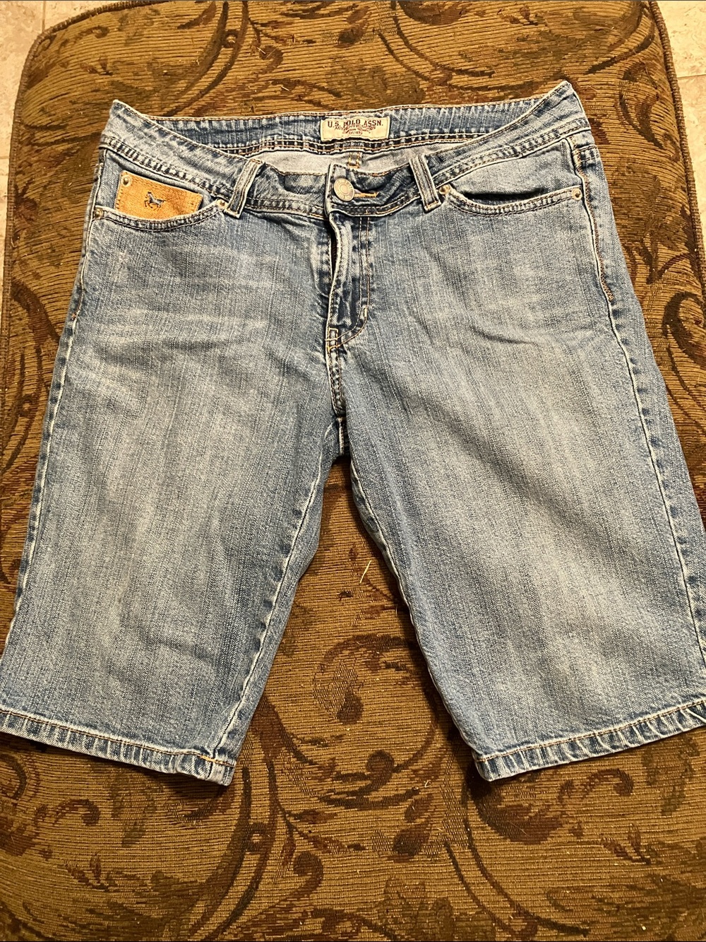 U.S. Polo Assn. Light Blue Denim Mid Rise Bermuda Shorts Jr Size 11 Woman’s XSm